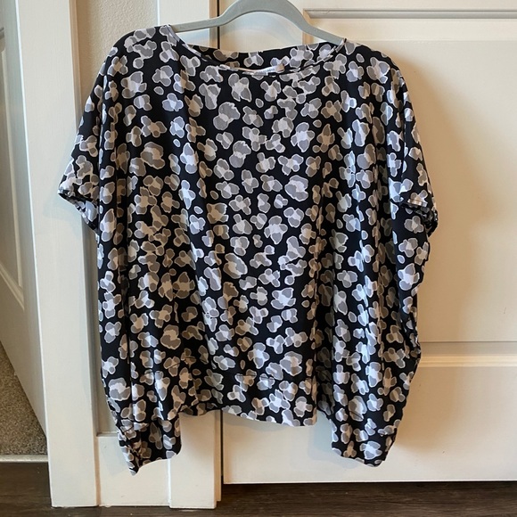DVF Black Gray White Silk LEOPARD shirt - Picture 1 of 4